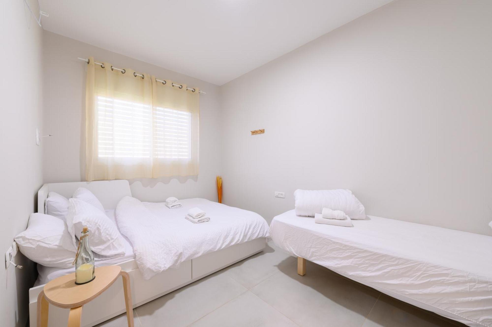 דירת נופש מרחבים Merhavim Villa Shadmot Devora Exterior photo